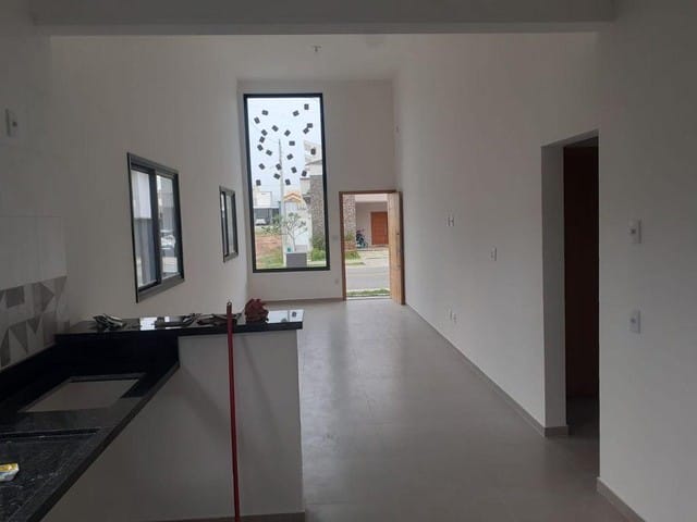 Casa à venda, no bairro Bairro do Grama em Caçapava