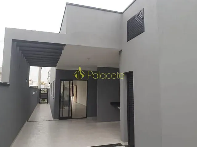 Casa à venda, no bairro Bairro do Grama em Caçapava