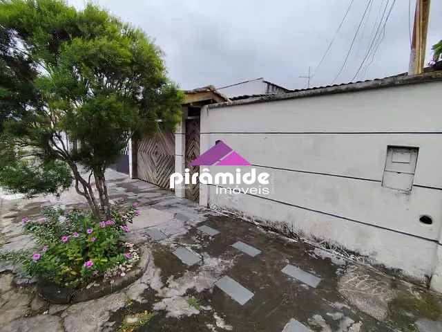 Casa com 243m² 3 quartos e 3 banheiros, à venda, no bairro Jardim Primavera em Caraguatatuba