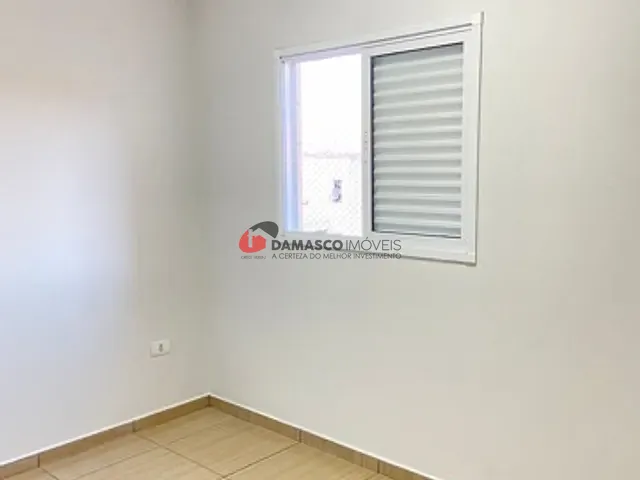 Sobrado 2 quartos e 2 banheiros, à venda, no bairro Jardim das Maravilhas em Santo André