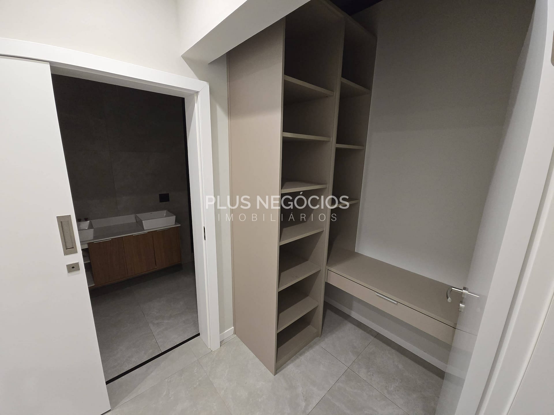 Casa, 4 quartos, 350 m² - Foto 23
