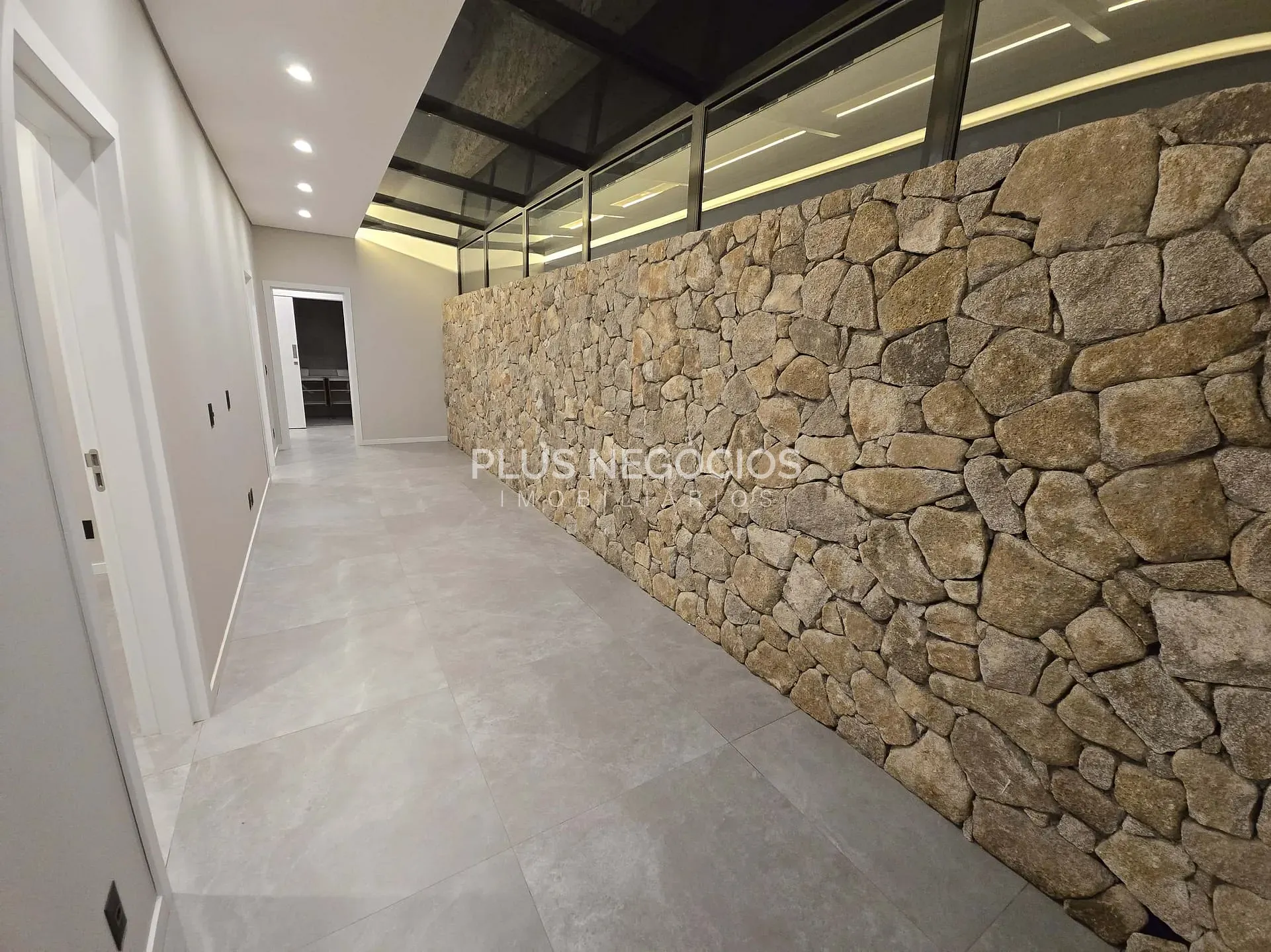 Casa, 4 quartos, 350 m² - Foto 17