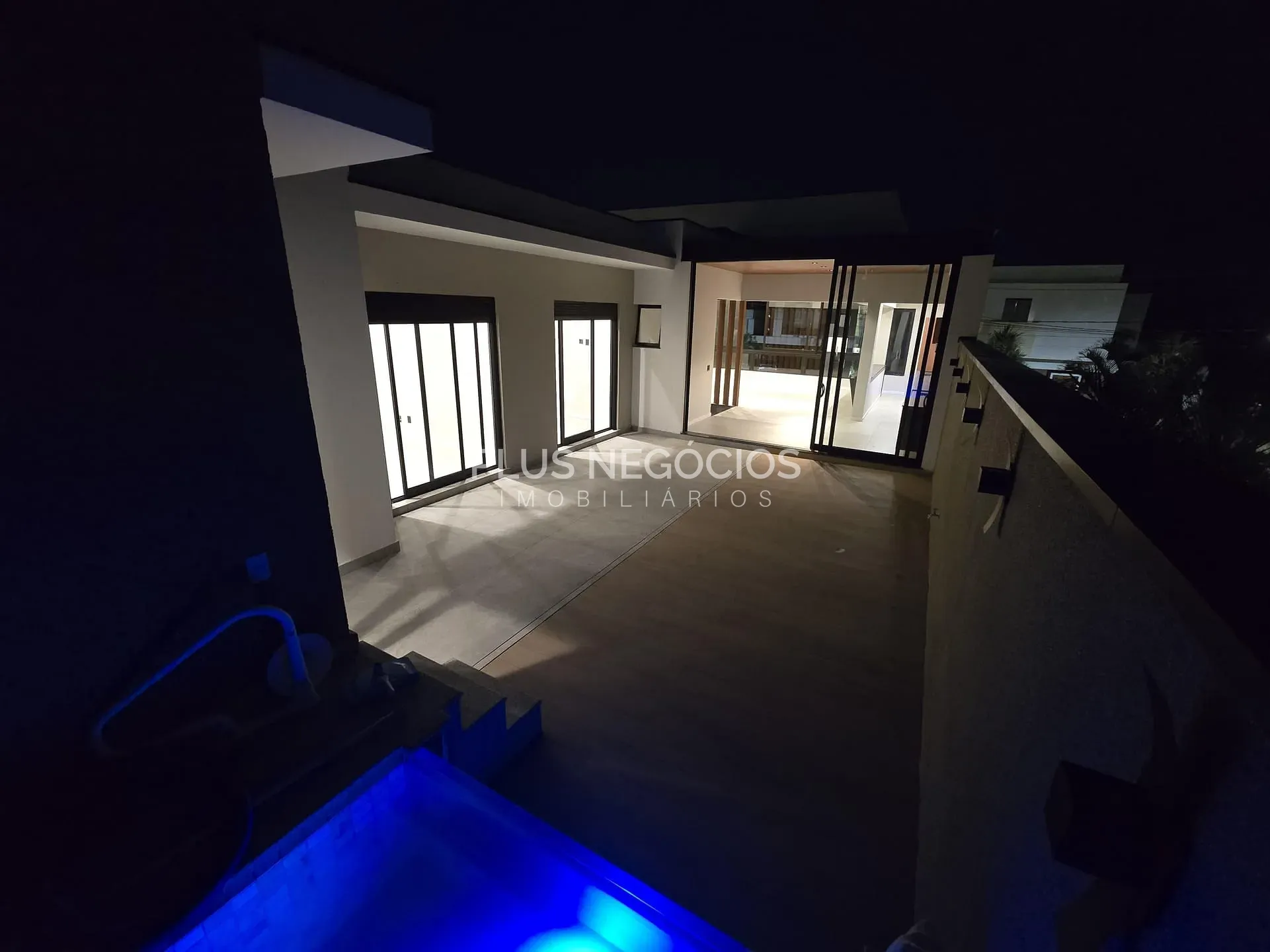 Casa, 4 quartos, 350 m² - Foto 18