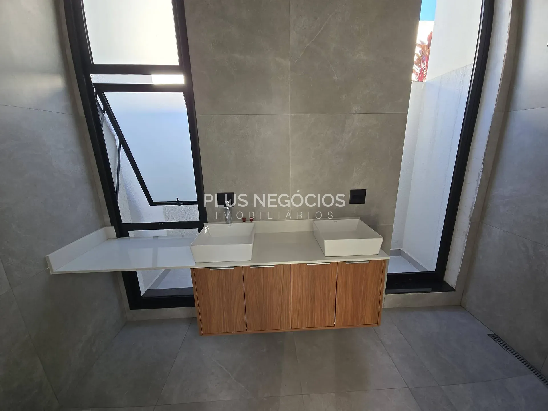 Casa, 4 quartos, 350 m² - Foto 42