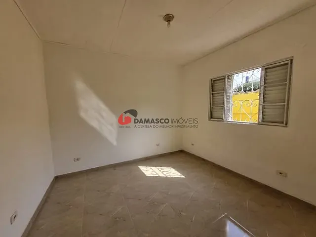 Casa 1 quarto e 2 banheiros, para alugar, no bairro Nova Gerty em São Caetano do Sul