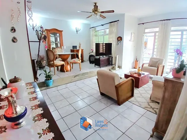 Casa com 213m² 3 quartos e 3 banheiros, à venda, no bairro Cidade Monções em São Paulo
