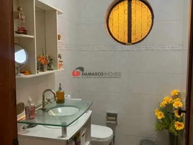 Casa com 400m² 2 quartos e 3 banheiros, à venda, no bairro Santa Maria em São Caetano do Sul