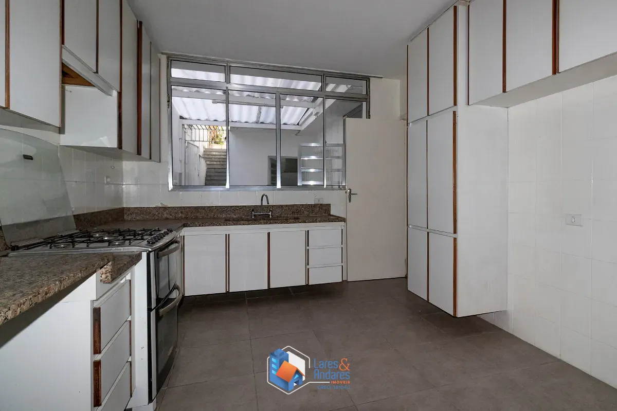 Casa, 4 quartos, 276 m² - Foto 34
