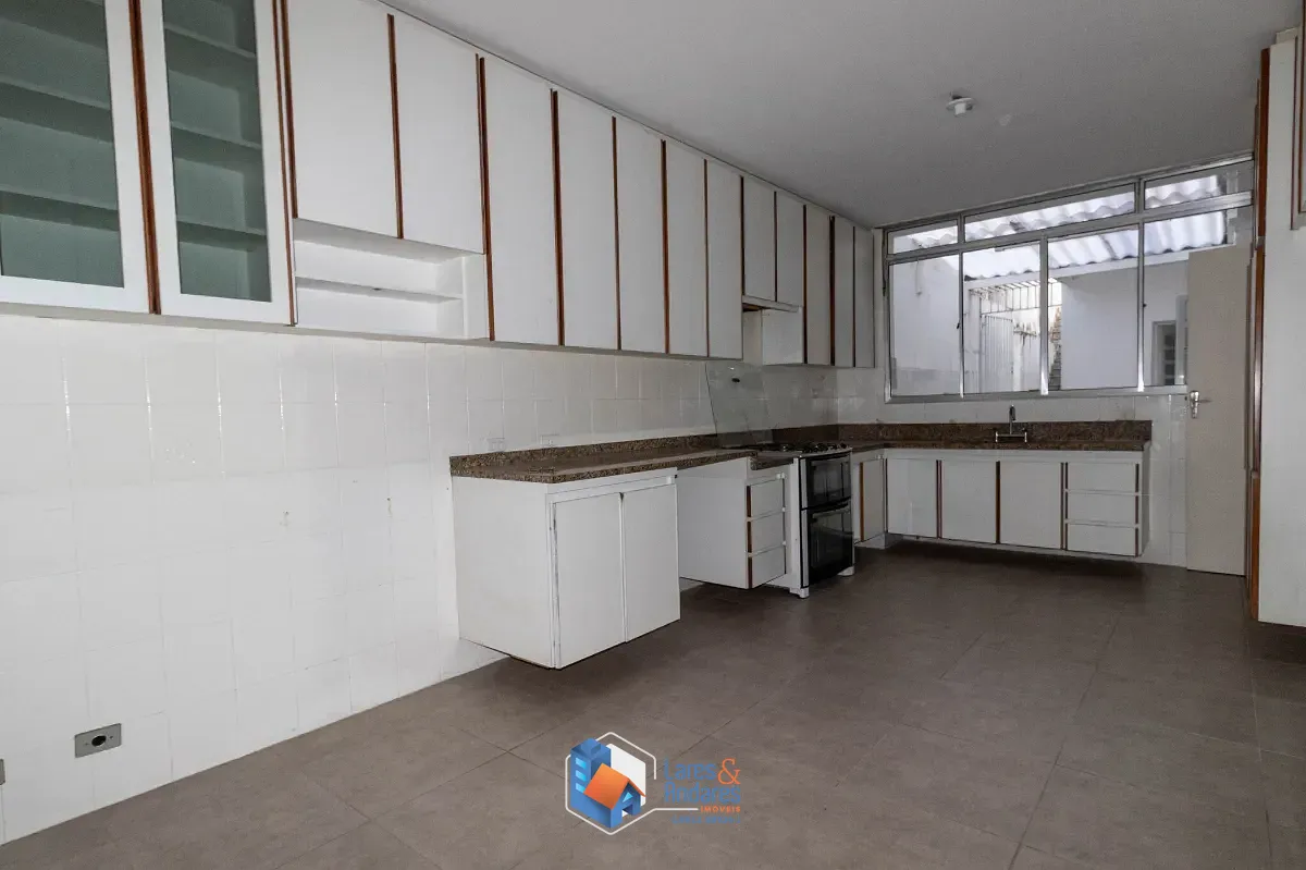 Casa, 4 quartos, 276 m² - Foto 33