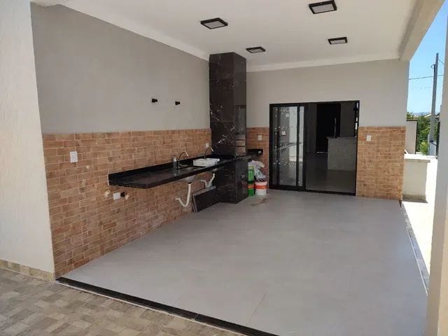 Casa com 250m² 3 quartos e 2 banheiros, à venda, no bairro Caçapava Velha em Caçapava
