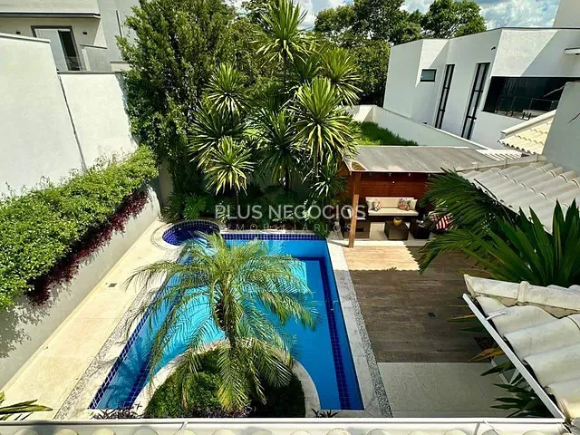 Casa com 500m² 4 quartos e 6 banheiros, à venda, no bairro Vossoroca em Votorantim