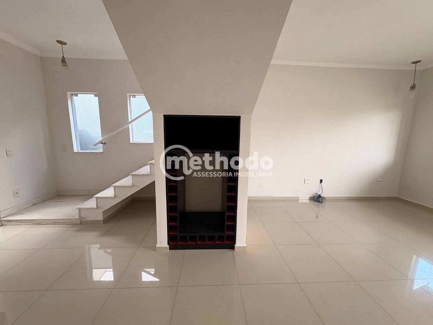 Casa, 4 quartos, 248 m² - Foto 3