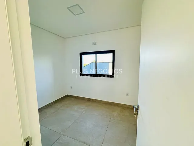 Casa com 465m² 4 quartos e 5 banheiros, à venda, no bairro Alphaville Nova Esplanada em Votorantim