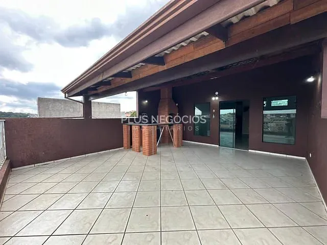 Casa com 349m² 4 quartos e 3 banheiros, à venda, no bairro Parque Jataí em Votorantim