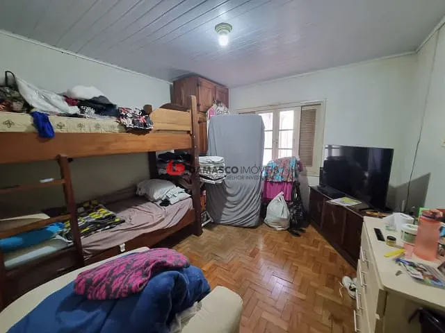 Casa com 138m² 2 quartos e 1 banheiro, à venda, no bairro Olímpico em São Caetano do Sul