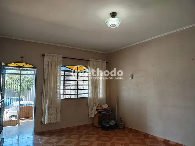 Casa com 385m² 3 quartos e 2 banheiros, à venda, no bairro Jardim Aparecida em Campinas