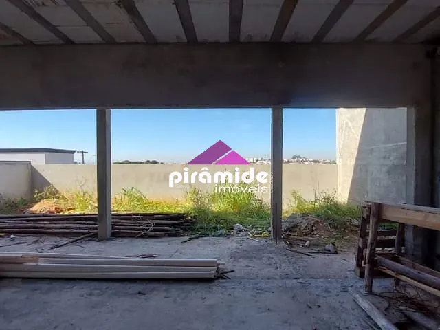 Casa com 250m² 4 quartos e 4 banheiros, à venda, no bairro Condomínio Residencial Mantiqueira em São José dos Campos
