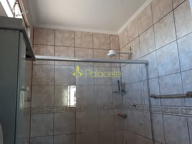 Casa com 221m² 4 quartos e 3 banheiros, à venda, no bairro Monte Castelo em São José Dos Campos