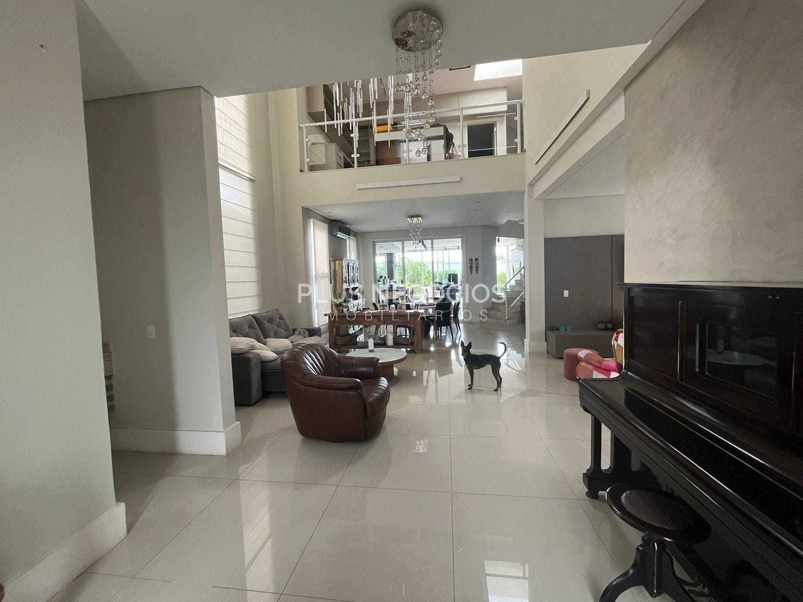 Casa, 4 quartos, 350 m² - Foto 7