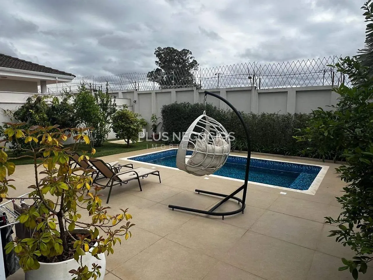 Casa, 4 quartos, 350 m² - Foto 2