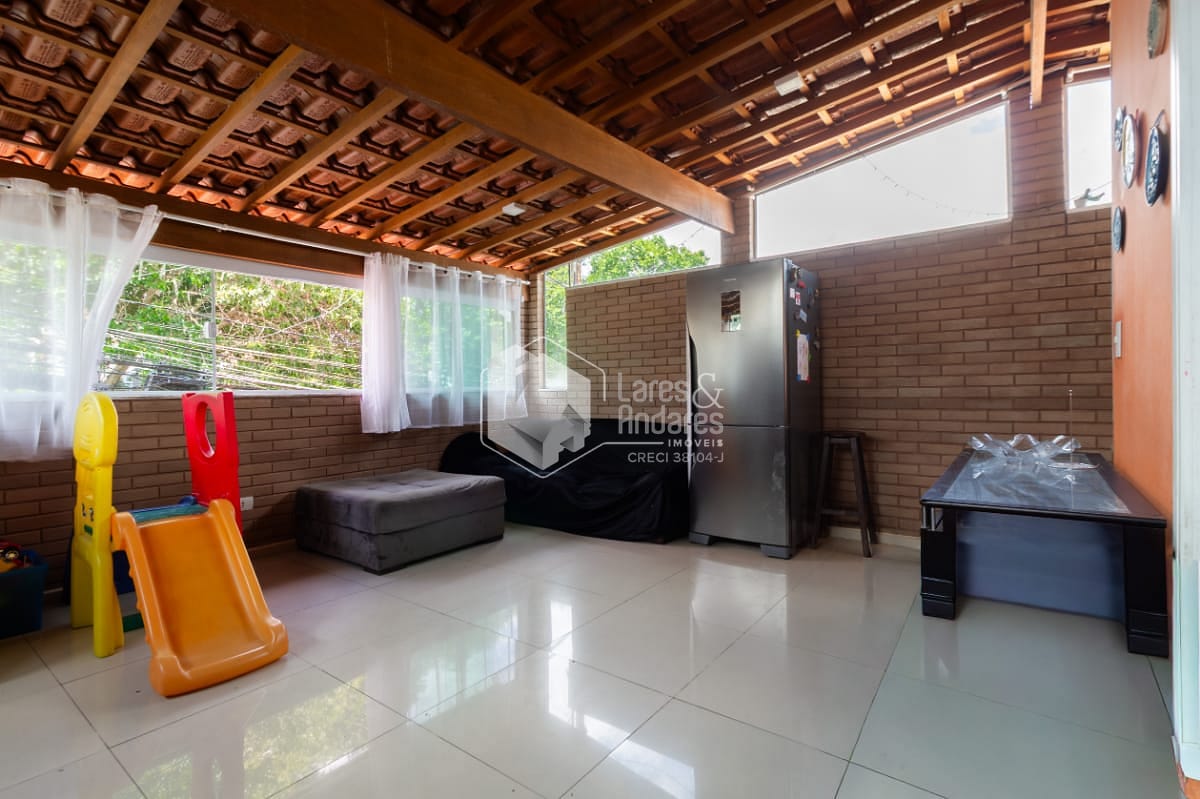Casa, 6 quartos, 350 m² - Foto 1