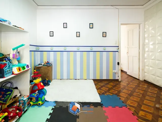 Casa com 210m² 6 quartos e 7 banheiros, à venda, no bairro Vila Romana em São Paulo