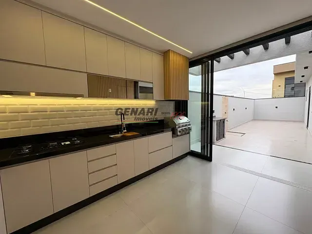 Casa com 200m² 3 quartos e 3 banheiros, à venda, no bairro Jardim Regente em Indaiatuba