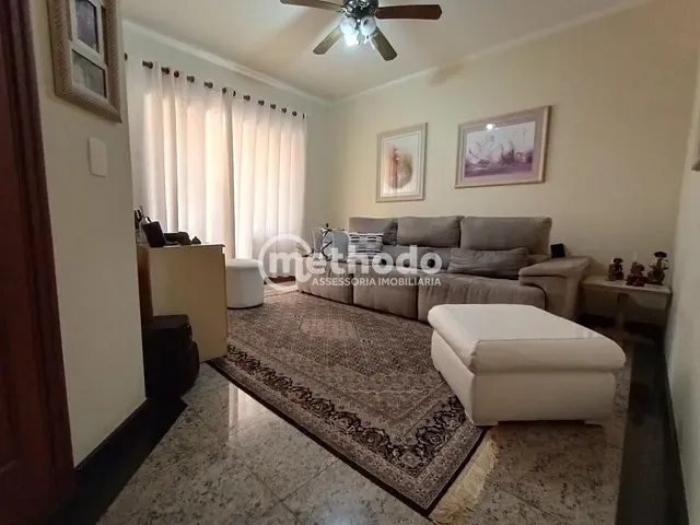 Casa com 420m² 3 quartos e 3 banheiros, à venda, no bairro Parque São Quirino em Campinas