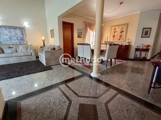 Casa com 420m² 3 quartos e 3 banheiros, à venda, no bairro Parque São Quirino em Campinas