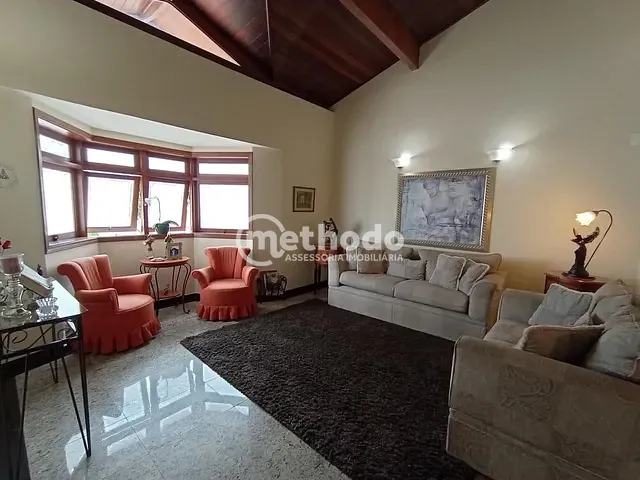 Casa com 420m² 3 quartos e 3 banheiros, à venda, no bairro Parque São Quirino em Campinas