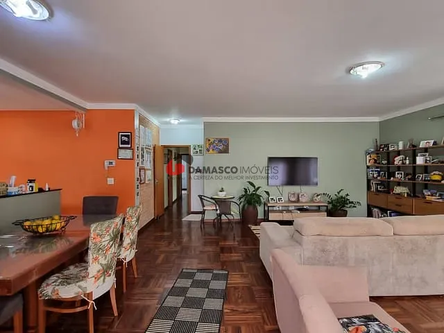 Casa 4 quartos e 4 banheiros, à venda, no bairro Jardim São Caetano em São Caetano do Sul