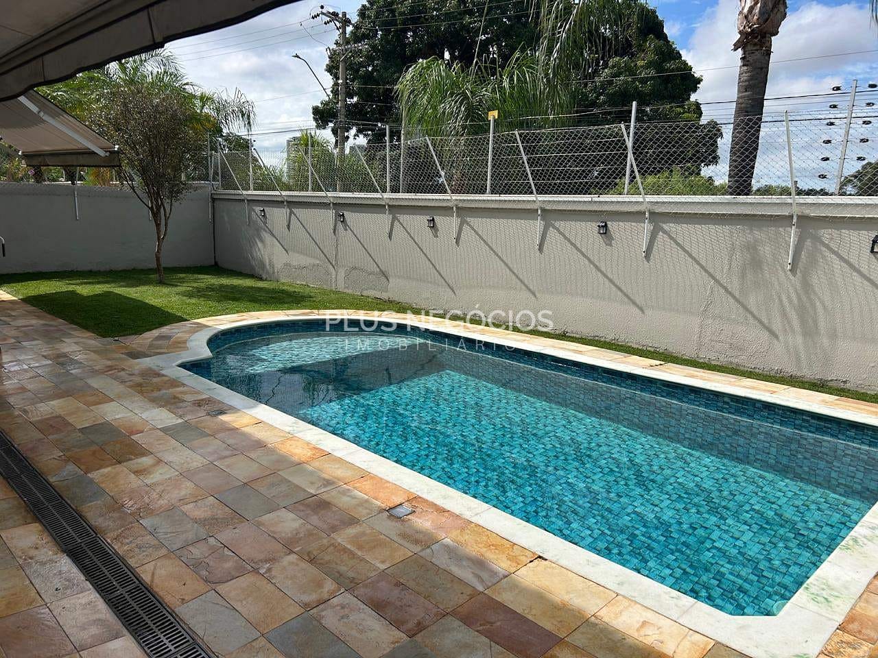 Casa, 4 quartos, 240 m² - Foto 13