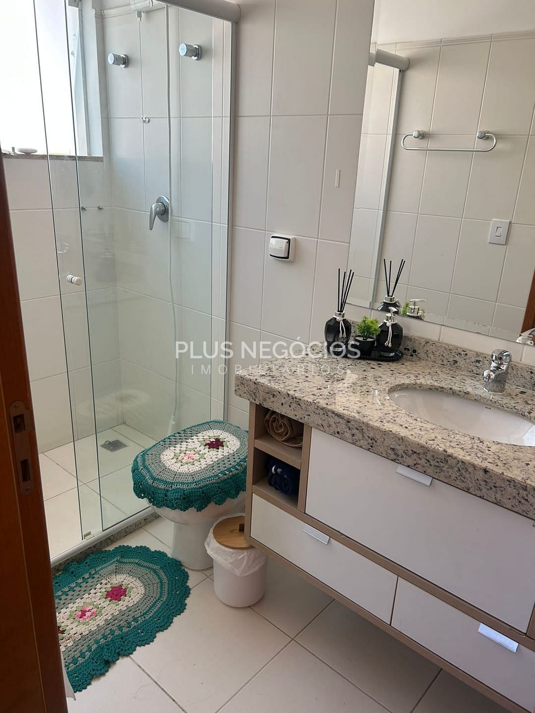 Casa, 4 quartos, 240 m² - Foto 23