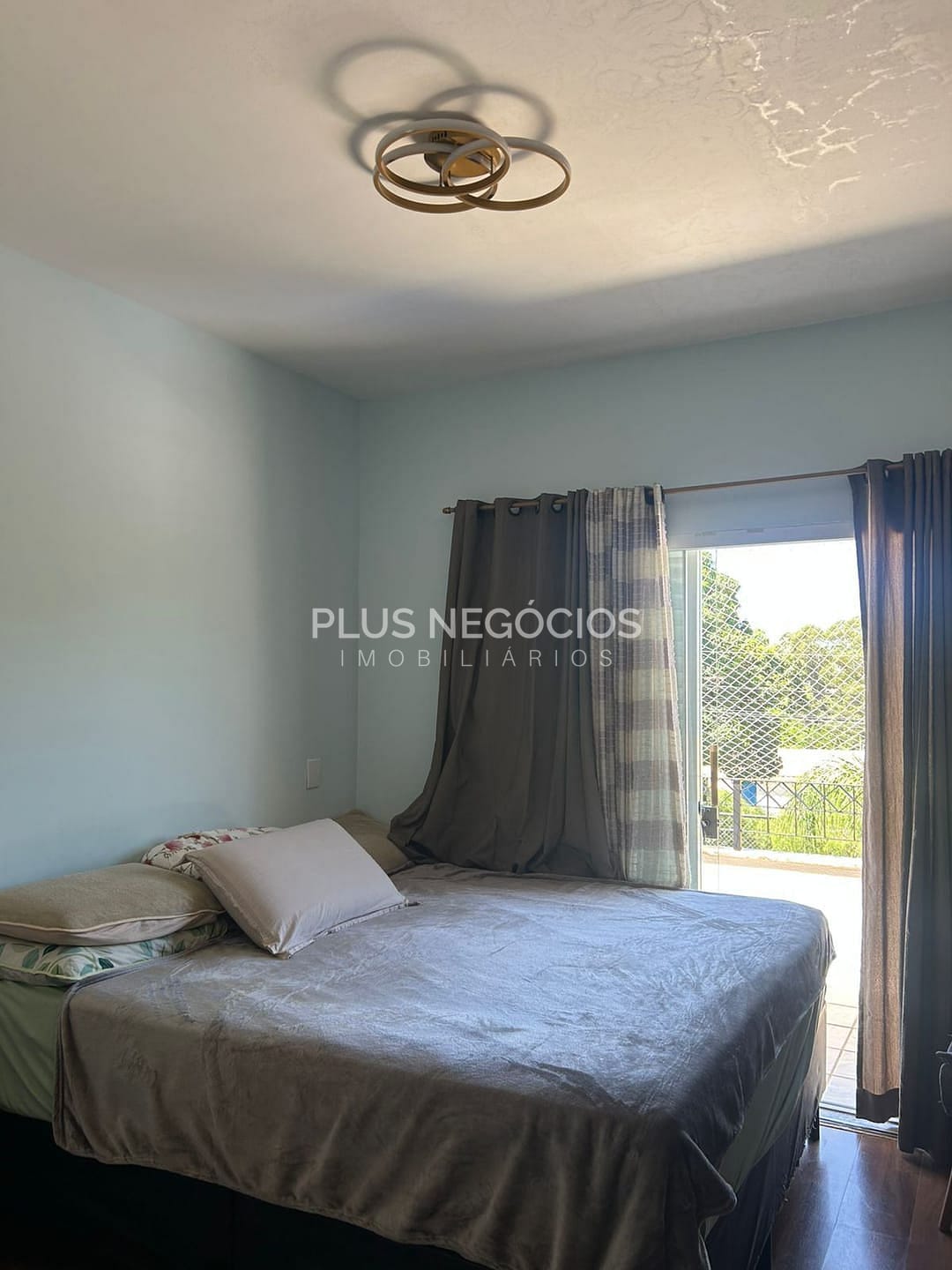 Casa, 4 quartos, 240 m² - Foto 30