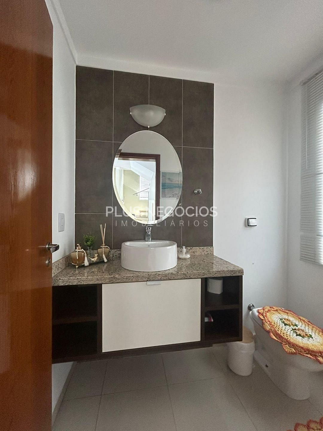 Casa, 4 quartos, 240 m² - Foto 43