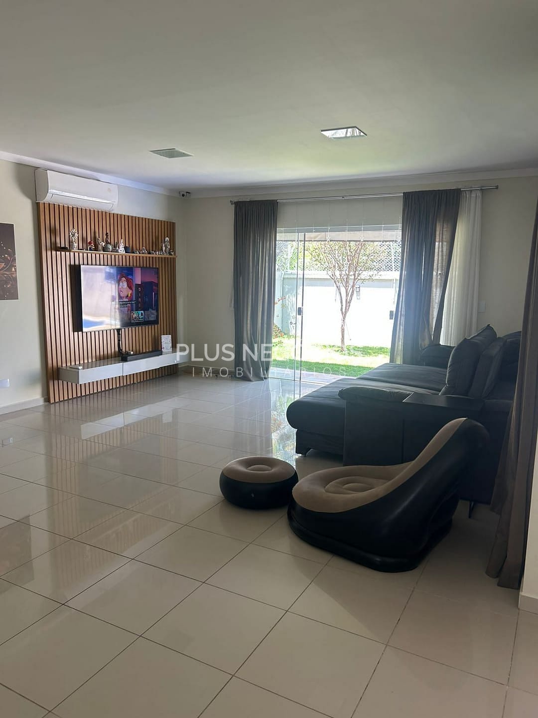 Casa, 4 quartos, 240 m² - Foto 44