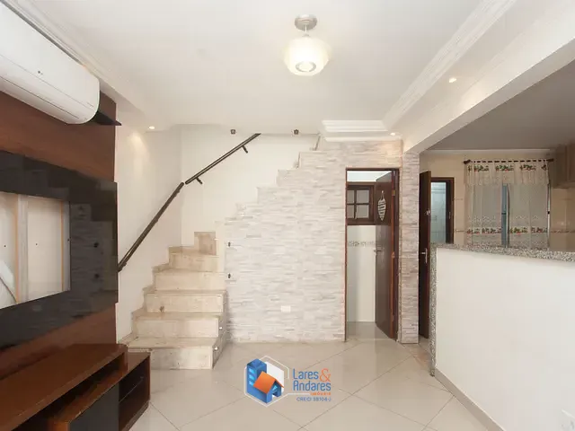 Casa com 698m² 2 quartos e 3 banheiros, à venda, no bairro Piqueri em São Paulo