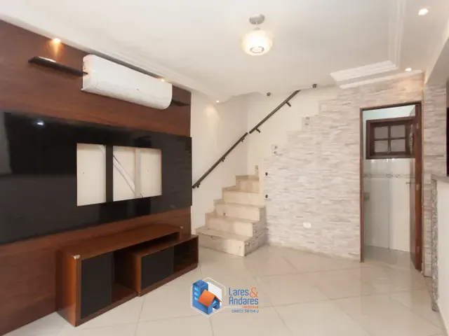 Casa com 698m² 2 quartos e 3 banheiros, à venda, no bairro Piqueri em São Paulo