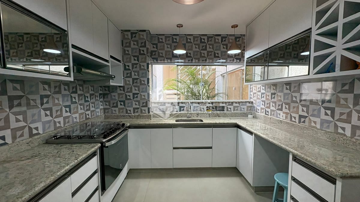 Casa, 4 quartos, 288 m² - Foto 14