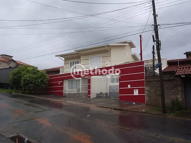 Casa com 330m² 4 quartos e 2 banheiros, à venda, no bairro Parque Via Norte em Campinas