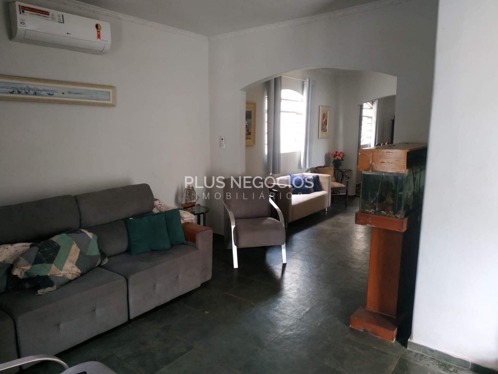 Casa, 3 quartos, 178 m² - Foto 3