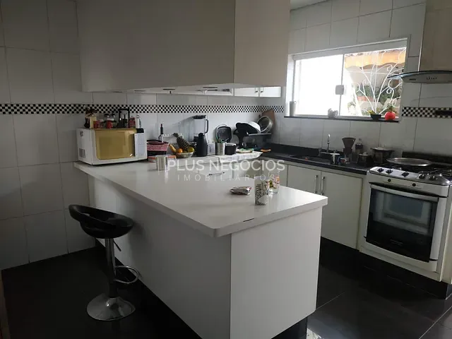 Casa com 178m² 3 quartos e 3 banheiros, à venda, no bairro Jardim América em Sorocaba