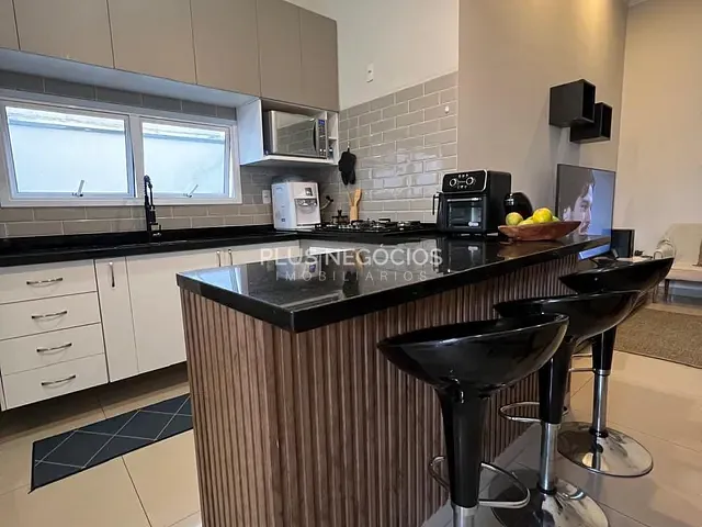Casa com 120m² 3 quartos e 2 banheiros, à venda, no bairro Horto Florestal em Sorocaba