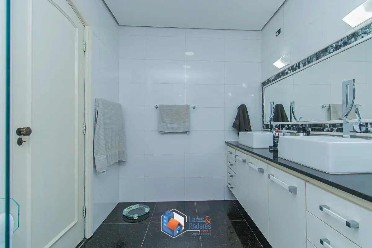 Casa, 4 quartos, 389 m² - Foto 57