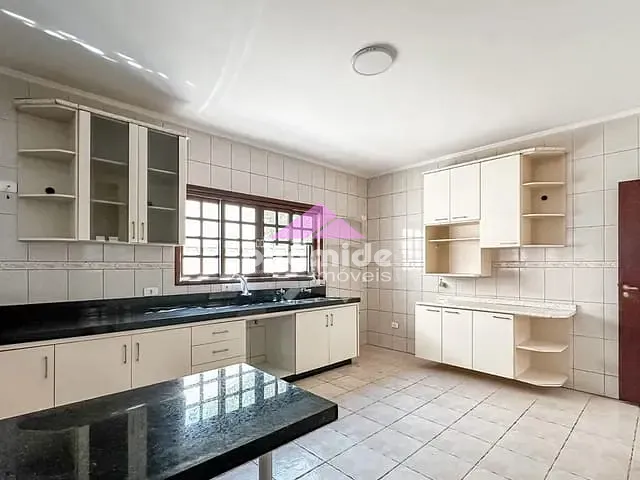 Casa com 252m², à venda, no bairro Urbanova em São José dos Campos