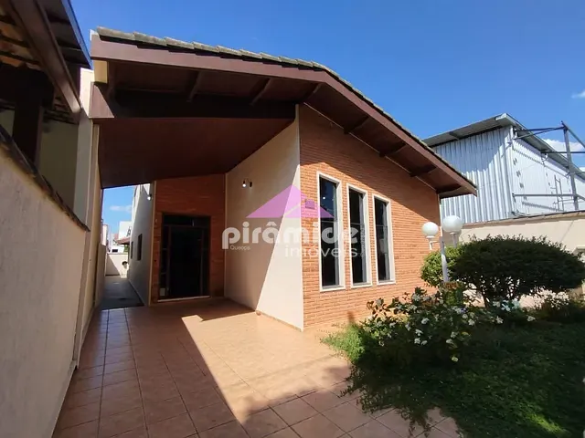 Casa com 252m², à venda, no bairro Urbanova em São José dos Campos