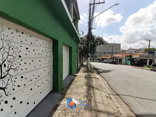 Casa com 518m² 2 quartos e 2 banheiros, à venda, no bairro Vila Mangalot em São Paulo