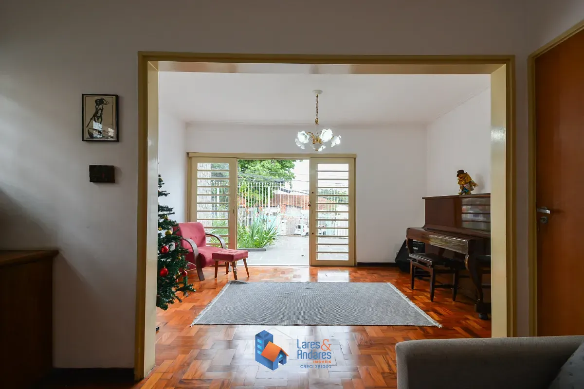 Casa, 3 quartos, 161 m² - Foto 1