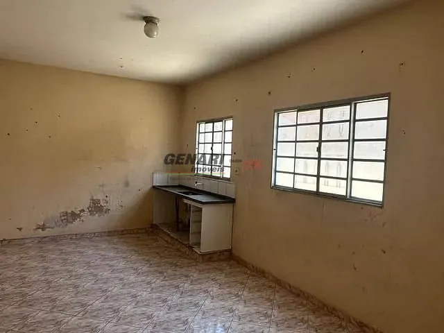 Casa com 385m² 2 quartos e 1 banheiro, à venda, no bairro Vila Aurora em Indaiatuba