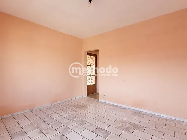 Casa com 284m² 3 quartos e 2 banheiros, à venda, no bairro Jardim Carlos Lourenço em Campinas